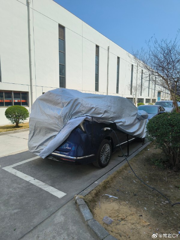 GL8 插混要来了，MPV 的销量霸主终于要新能源化了。配图