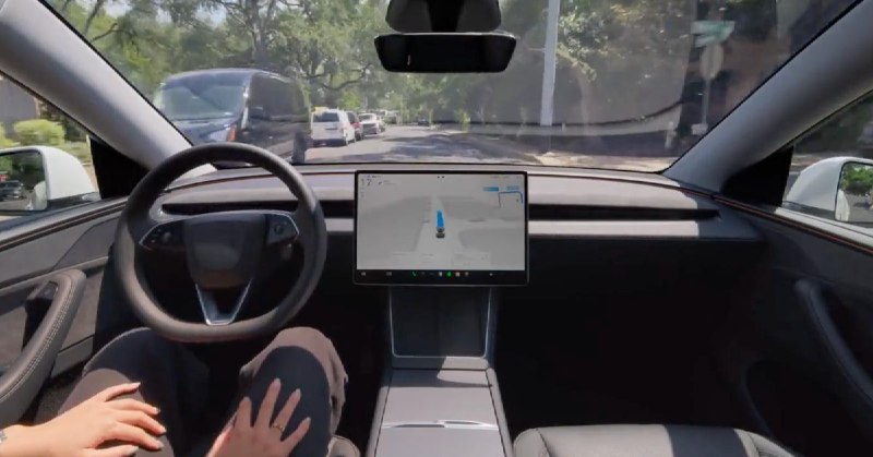 Electrek 盘点 Robotaxi、固态电池与可再生能源多重变量配图