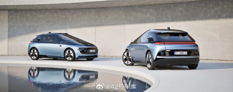 纯电超跑品牌竟然要做 Robotaxi 了,2026 年开始运营。配图