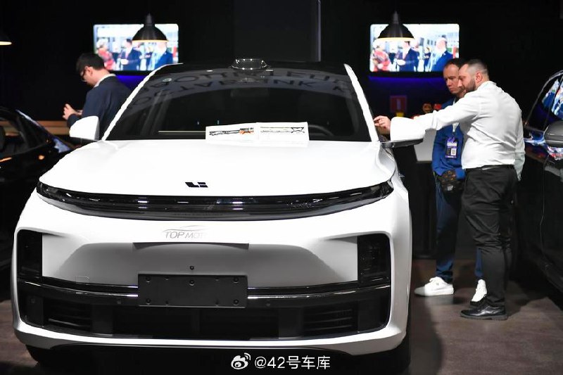 2024 年 7 月，俄罗斯汽车市场中中国品牌的销量显著增加。中国品牌在西欧出口受挫，但是在东欧受地缘政治因素和经济制裁影响，俄罗斯对中国汽车的需求大幅上升。配图