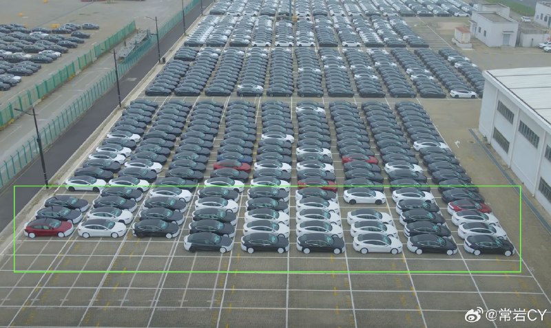 特斯拉上海工厂已经在生产 Model 3 Ludicrous。配图