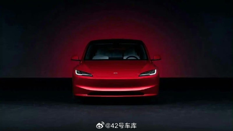 来一起聊聊新款 Model 3 。配图