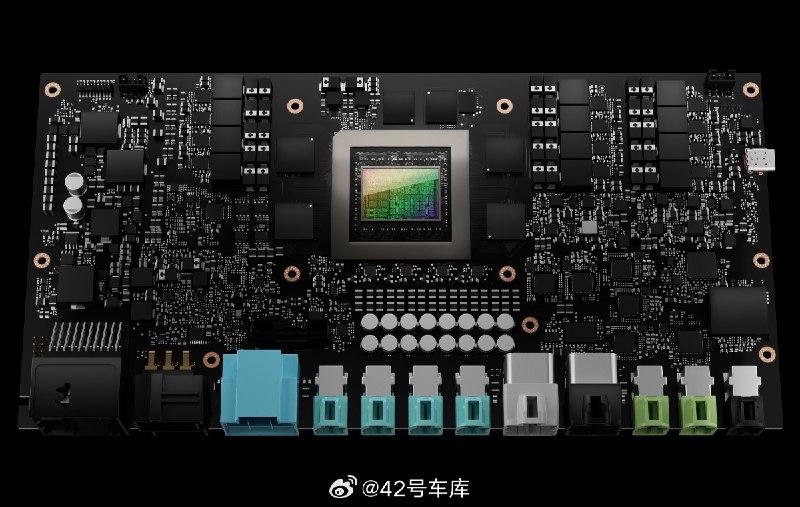 来聊聊英伟达的 DRIVE Thor 计算平台。配图