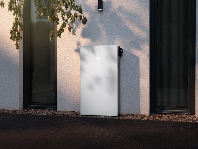 马斯克发布德国电价与 Powerwall 节省数据配图