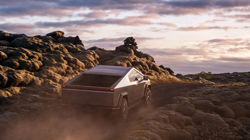 Cybertruck Premium AWD 租赁价格最高上调 12%配图