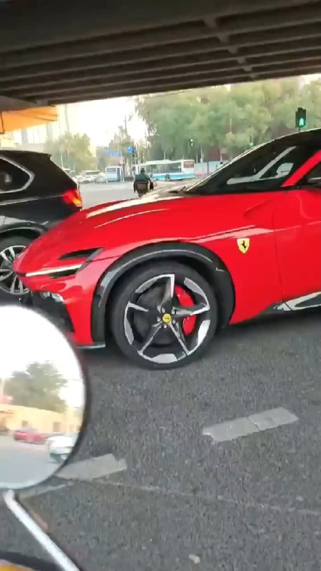 回复@乔心昱:算是把 SUV 的油电双雄都试了[doge]//@乔心昱:前几天刚开了Eletre配图