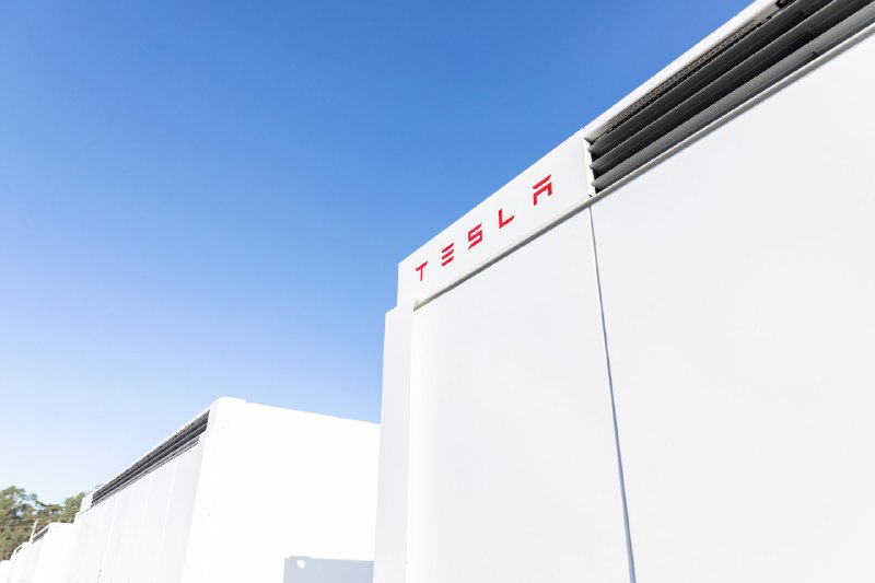 SpaceX IPO 文件披露再购 2.69 亿美元特斯拉 Megapack配图