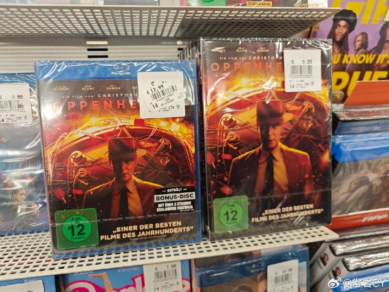 在德国的超市里还能见到蓝光和 DVD 的光盘,这玩意在国内都快灭绝了。 德国·Dolce Munich Unterschleissheim配图