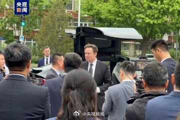 第一站没去蟹岛，也没去华贸。 机场高速为什么感觉对于大佬都变快了……配图