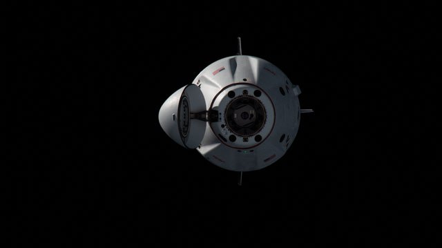 SpaceX 发布 Crew-12 龙飞船撤离空间站时间配图