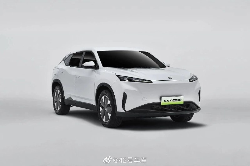 东风风神首款纯电动 SUV SKY EV01 官图发布。配图