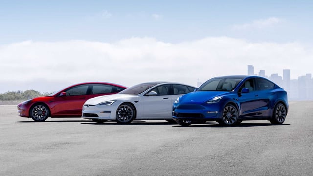 Teslas Banned From Parts Of Chinese City Ahead Of Xi Visit | It looks like China is once again treating Tesla as a national security risk.配图