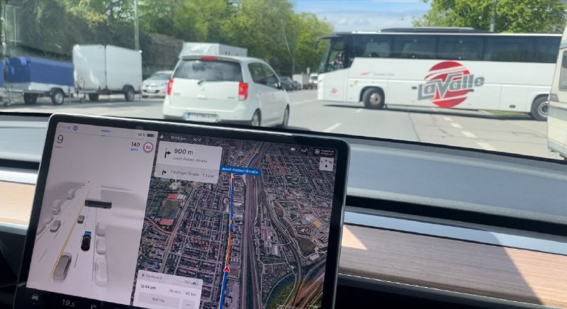 Drive Tesla Canada 报道：瑞典市镇批准特斯拉 FSD 公开道路测试配图