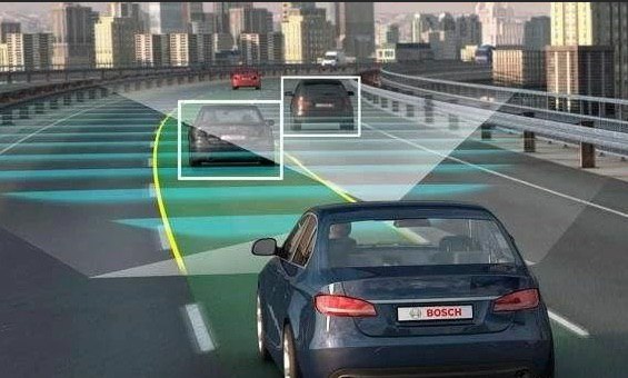 《美国举办自动驾驶听证会，特斯拉、Uber被炮轰》配图
