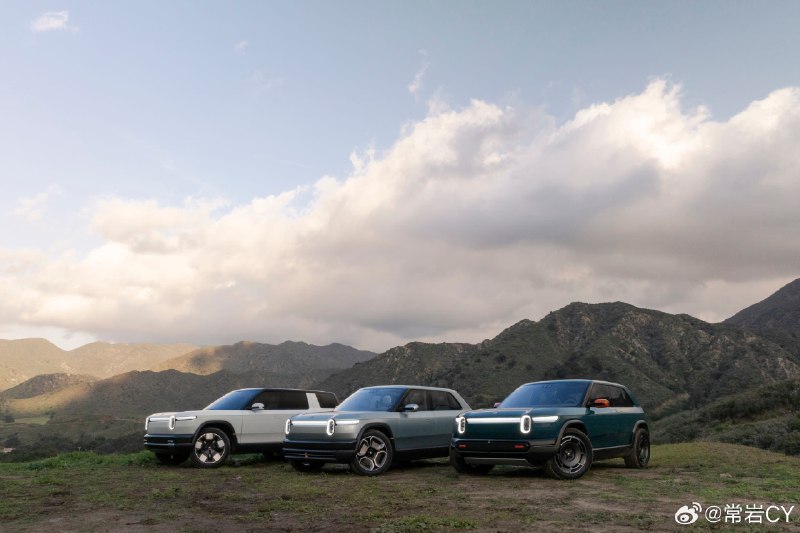Rivian 这个新增的中型车平台，也就是 R2 和 R3 系列的基础，就是一个当今新势力车企降本增效的平台的模板：配图
